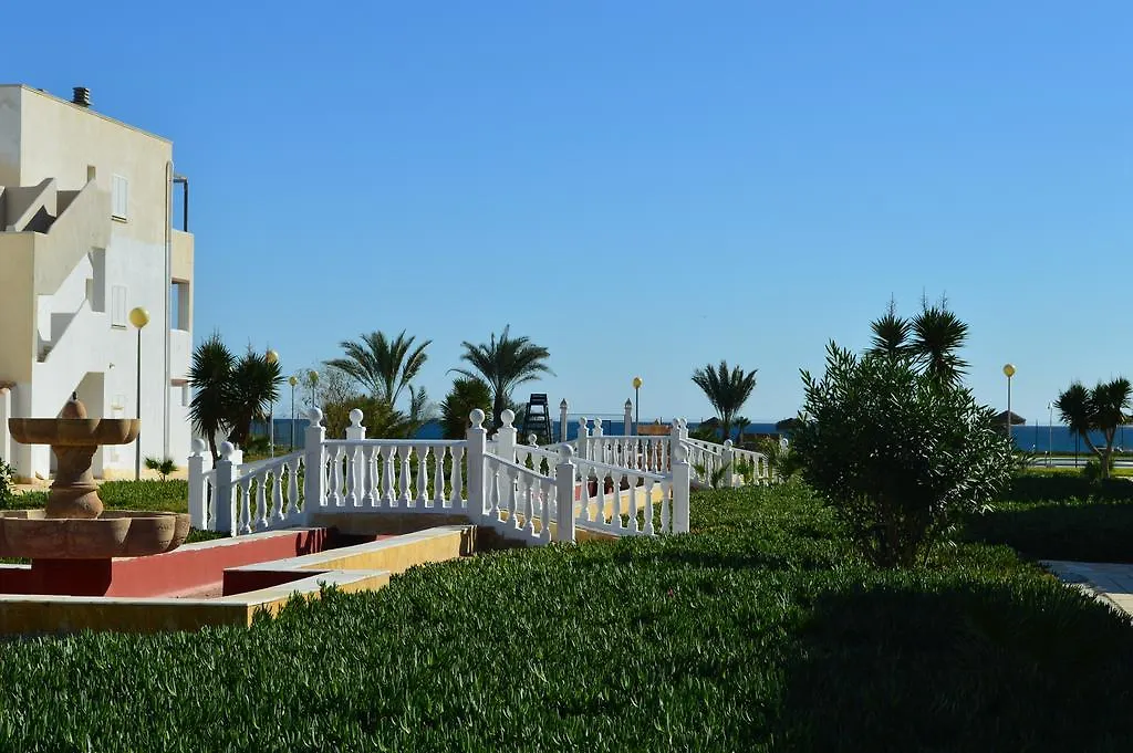 Apartamentos Natura World Vera